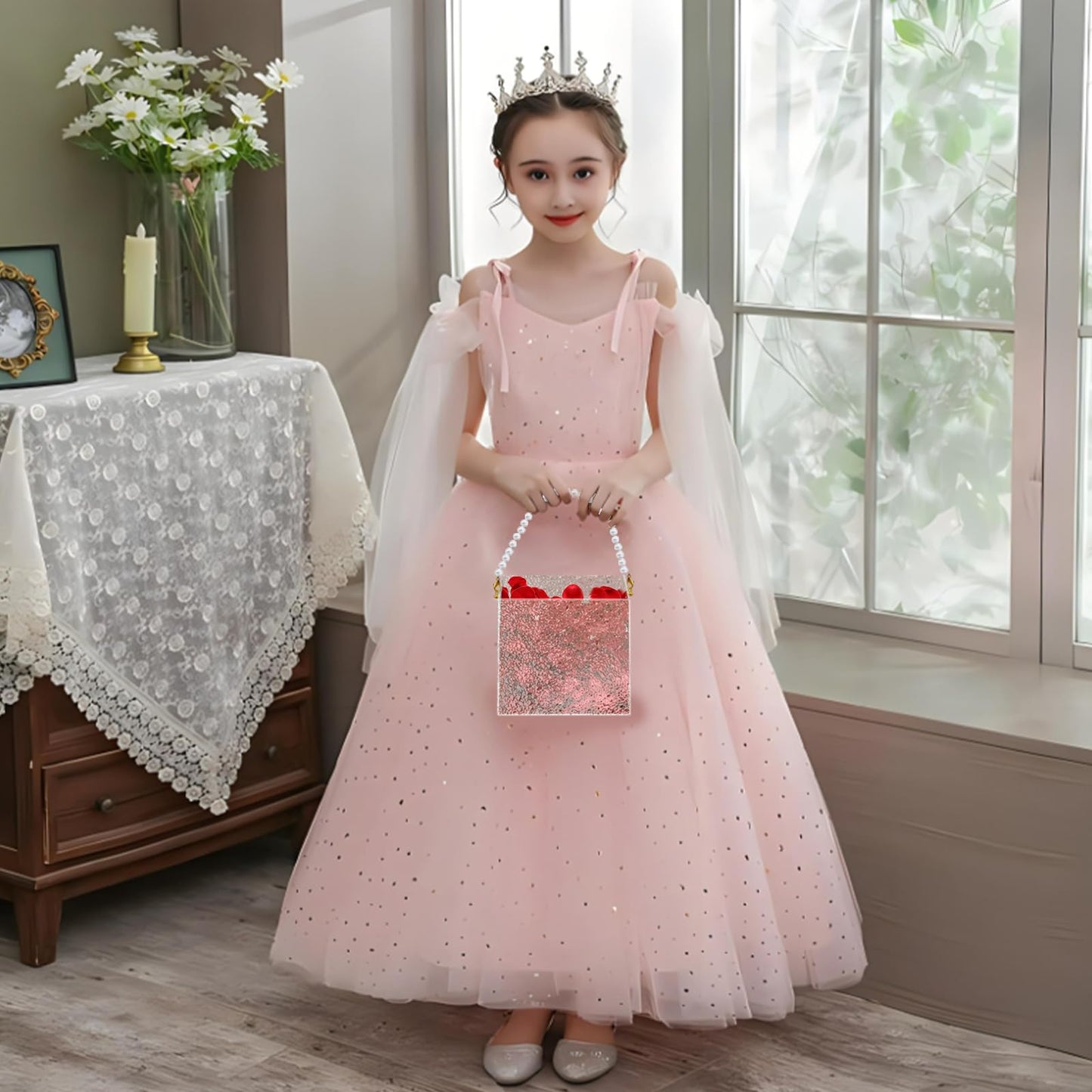 Clear Flower Girl Basket Fan Shape Wedding Petals Basket with Pearl Handle Acrylic Flower Holder for Confetti,Wedding Decoration (Fan Shape)