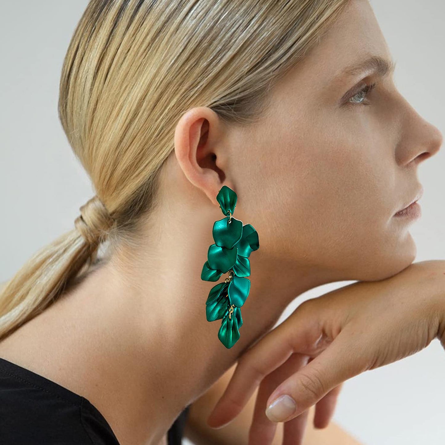 Long Acrylic Rose Petal Earrings Dangle Exaggerated Flower Earrings Drop Statement Floral Tassel Earrings for Women