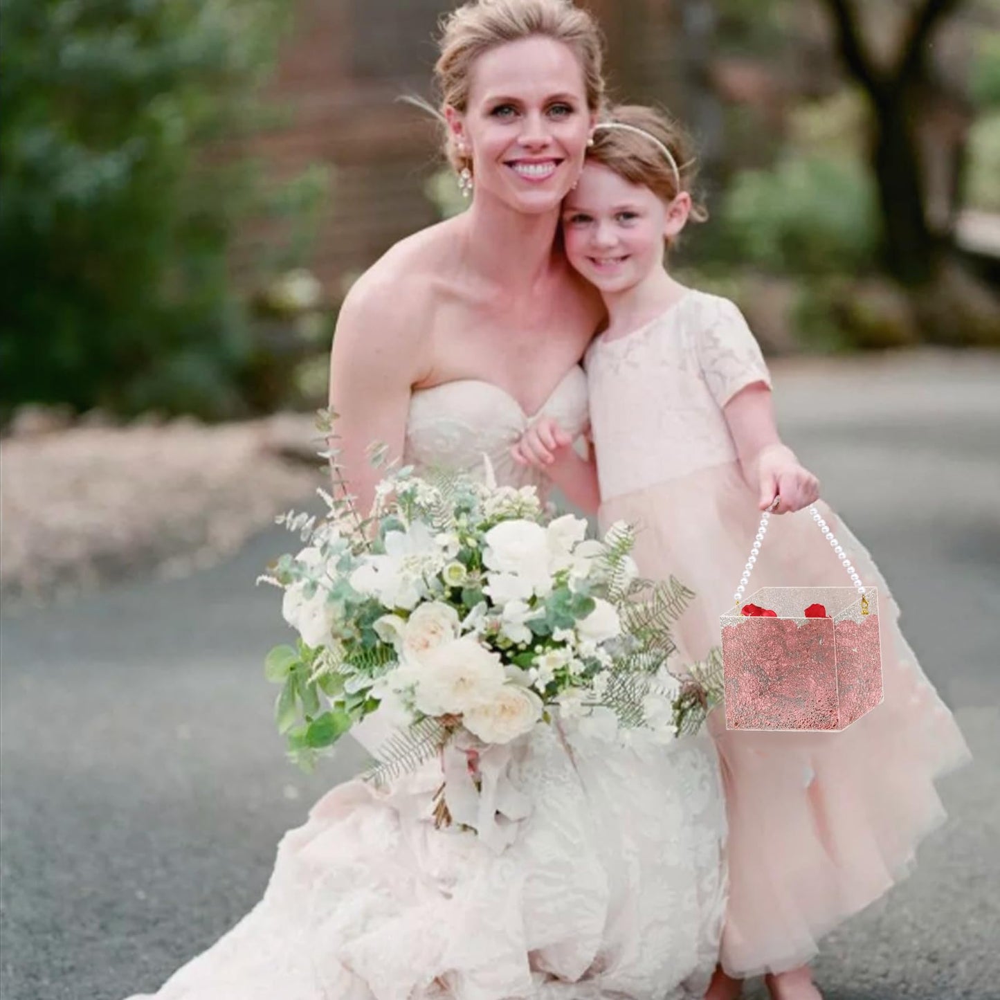 Clear Flower Girl Basket Fan Shape Wedding Petals Basket with Pearl Handle Acrylic Flower Holder for Confetti,Wedding Decoration (Fan Shape)